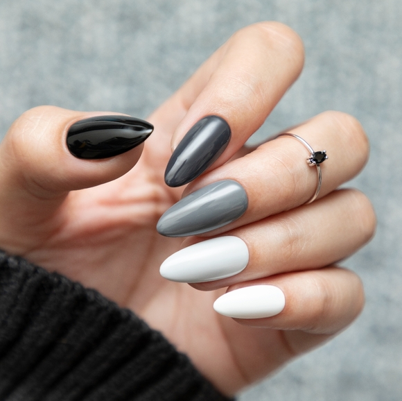 🕶 Shady, Handmade Nail Set - Picture 4 of 14